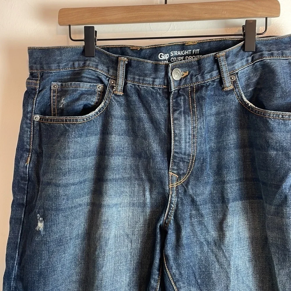 Gap Men’s Medium Wash Straight Fit Jeans 36W 30L